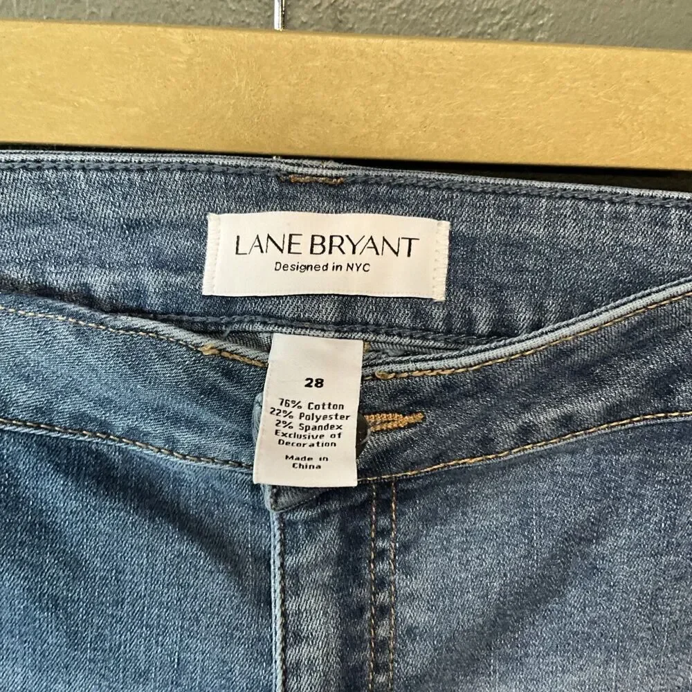 Lane Bryant Dark Wash Midrise Girlfriend Crop Jean denim pants Womens 28 Lace